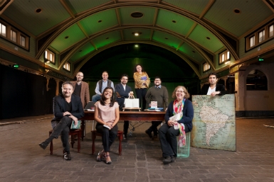 Triển lãm ảnh và vật thể của Tổ chức cộng đồng 